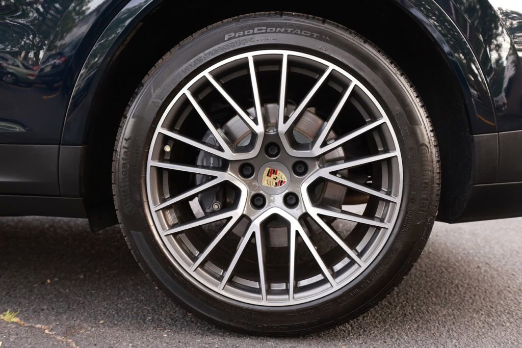 Used 2021 Porsche Cayenne E-Hybrid AWD/4WD image 44