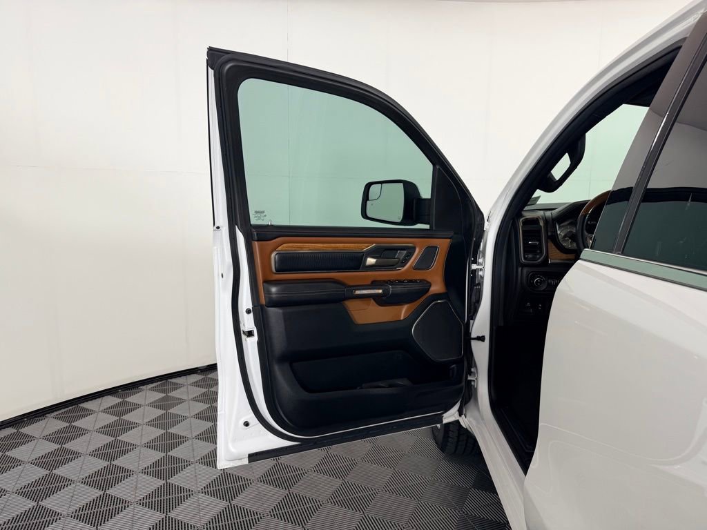 Used 2019 RAM 1500 Limited image 25