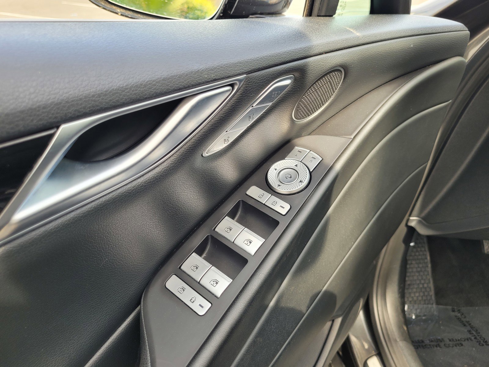 Used 2023 Genesis G80 2.5T image 26