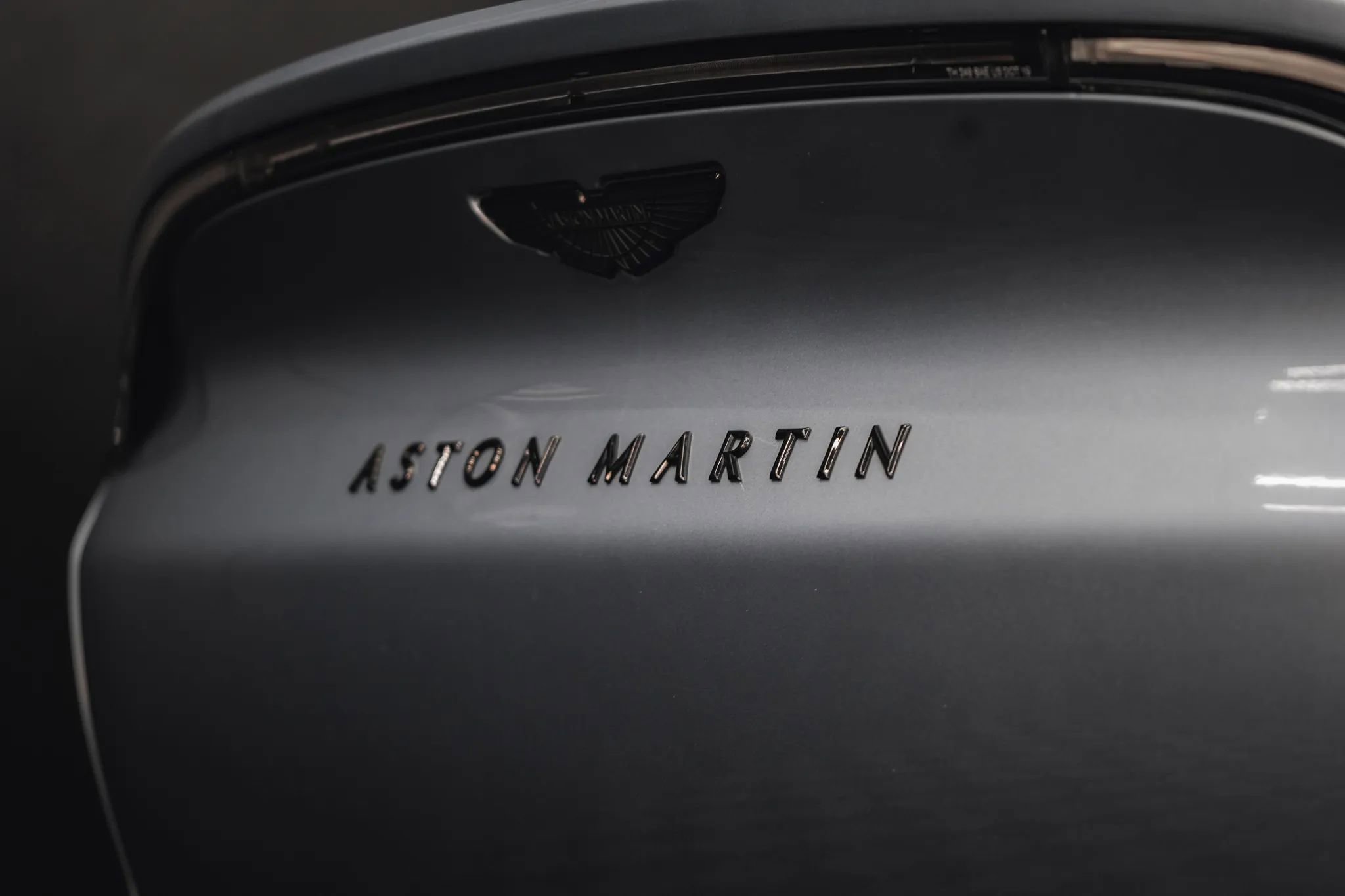 Used 2021 Aston Martin DBX AWD/4WD image 26