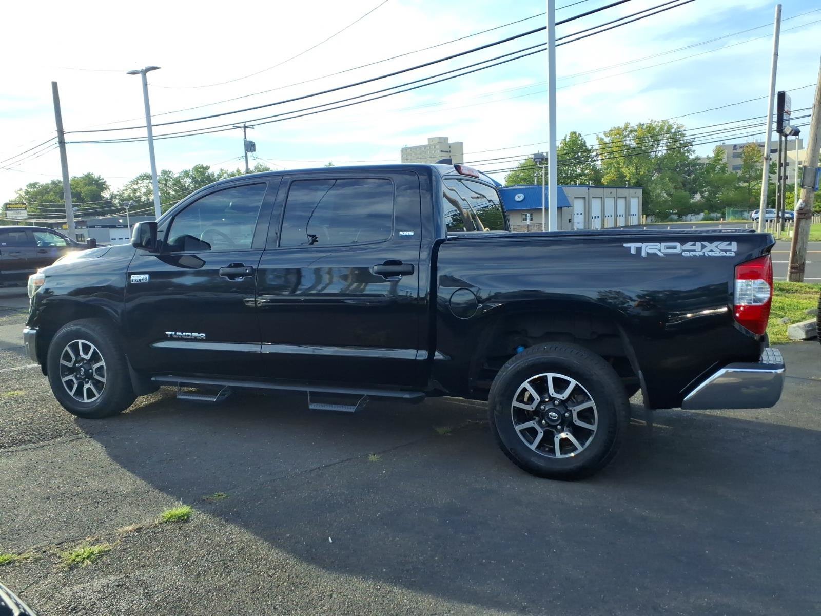 Used 2020 Toyota Tundra SR5 w/ TRD Off-Road Package AWD/4WD image 7