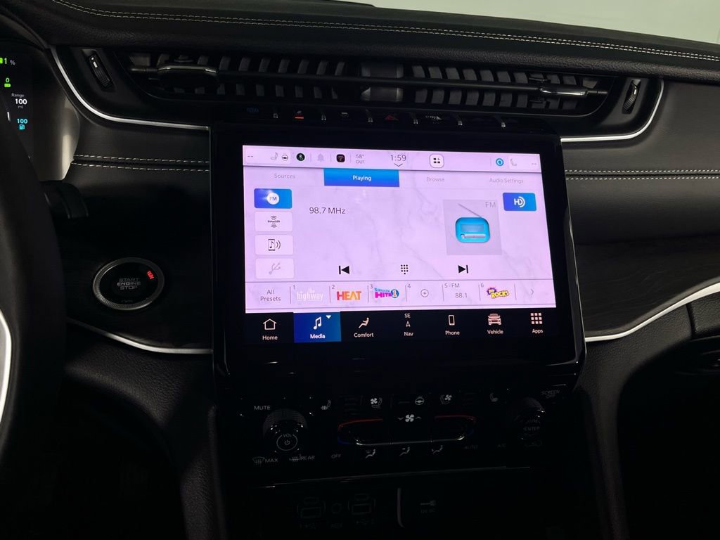 Certified 2025 Jeep Grand Cherokee Limited 4xe image 28