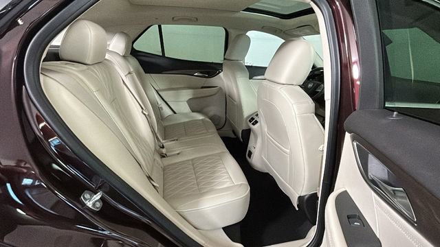 Used 2023 Buick Envision Avenir AWD/4WD image 29