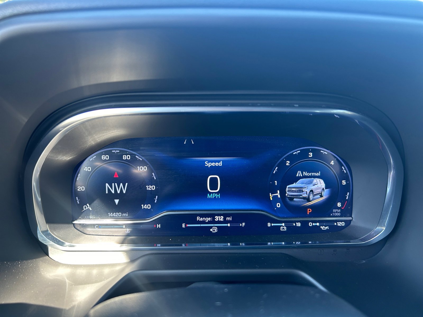 Used 2024 Chevrolet Tahoe RST w/ Luxury Package image 19