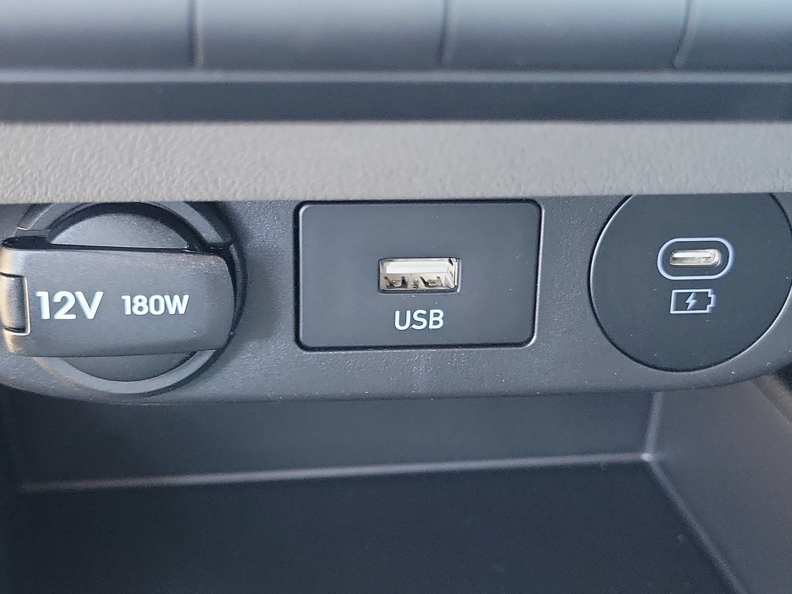 New 2026 Hyundai Elantra SE FWD image 13