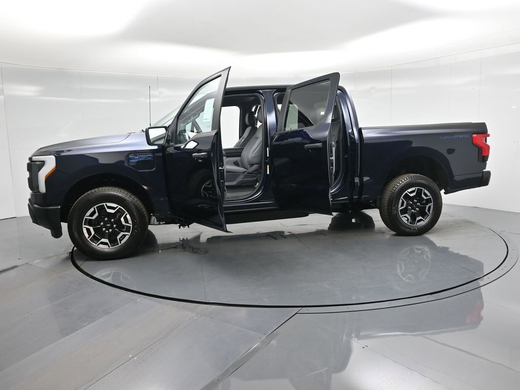 New 2024 Ford F150 Lightning Pro AWD/4WD image 34