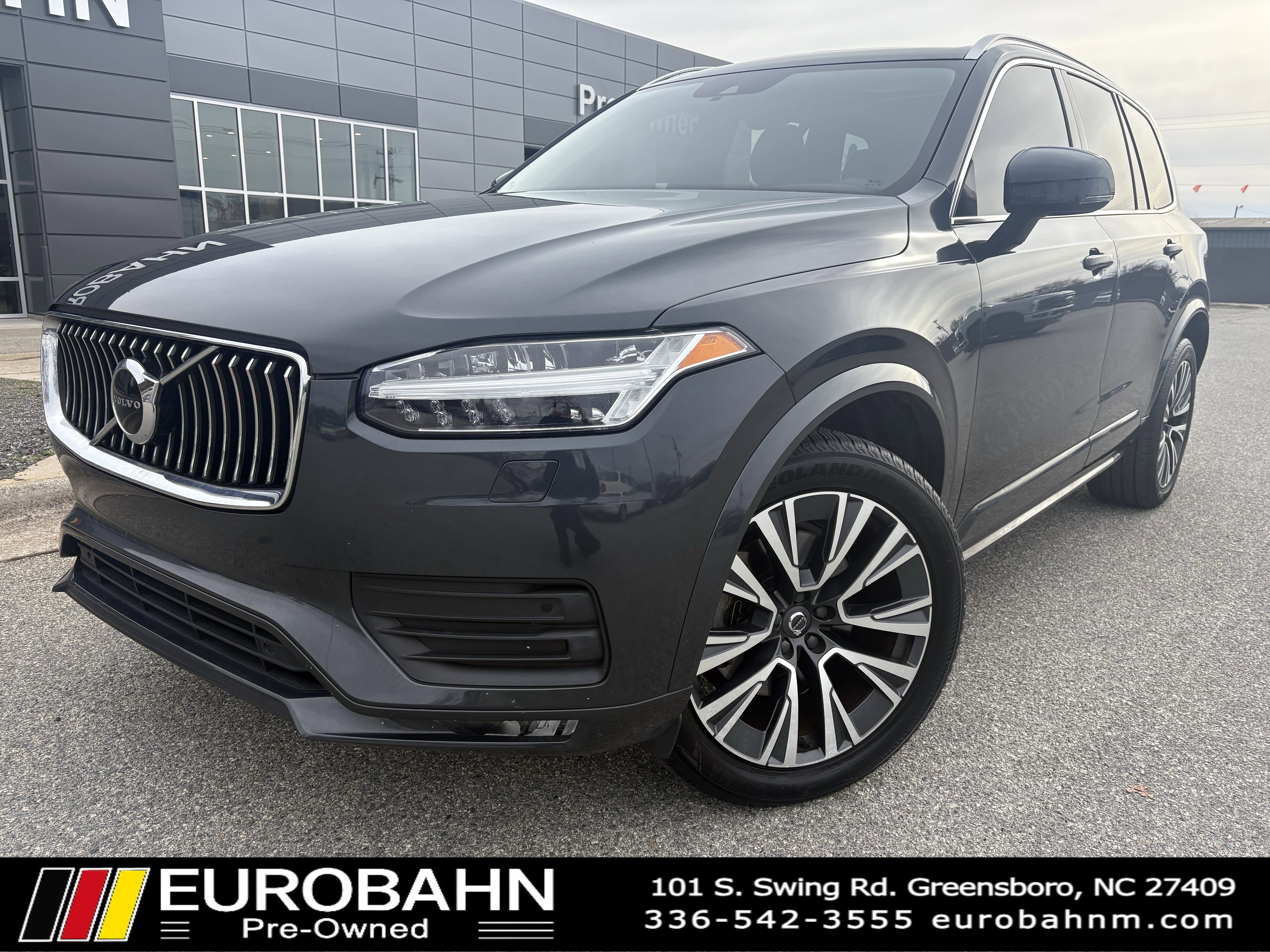 Used 2021 Volvo XC90 T5 Momentum w/ Protection Package Premier image 1