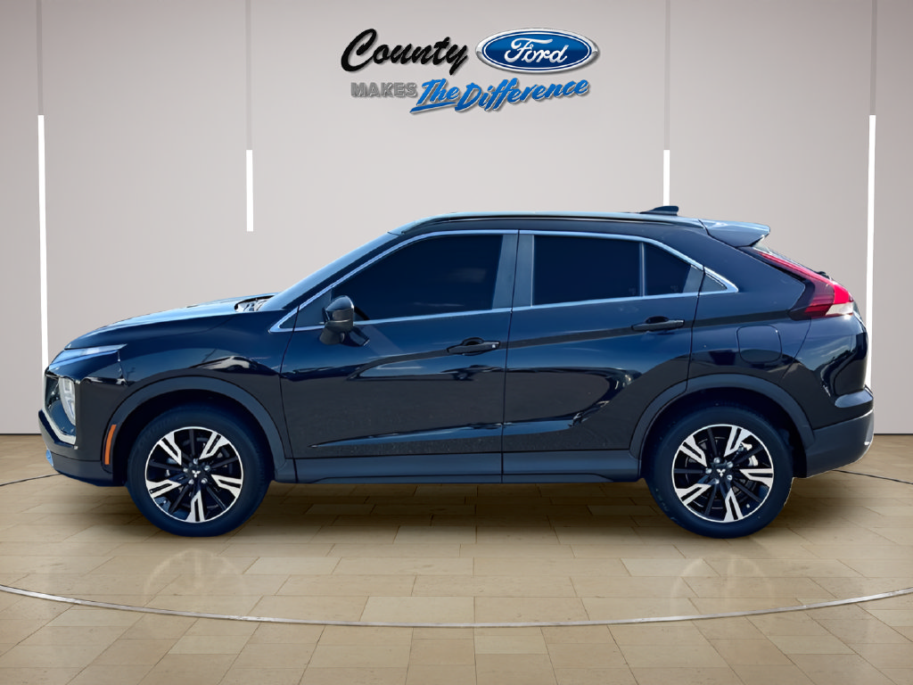 Used 2024 Mitsubishi Eclipse Cross SE AWD/4WD image 3