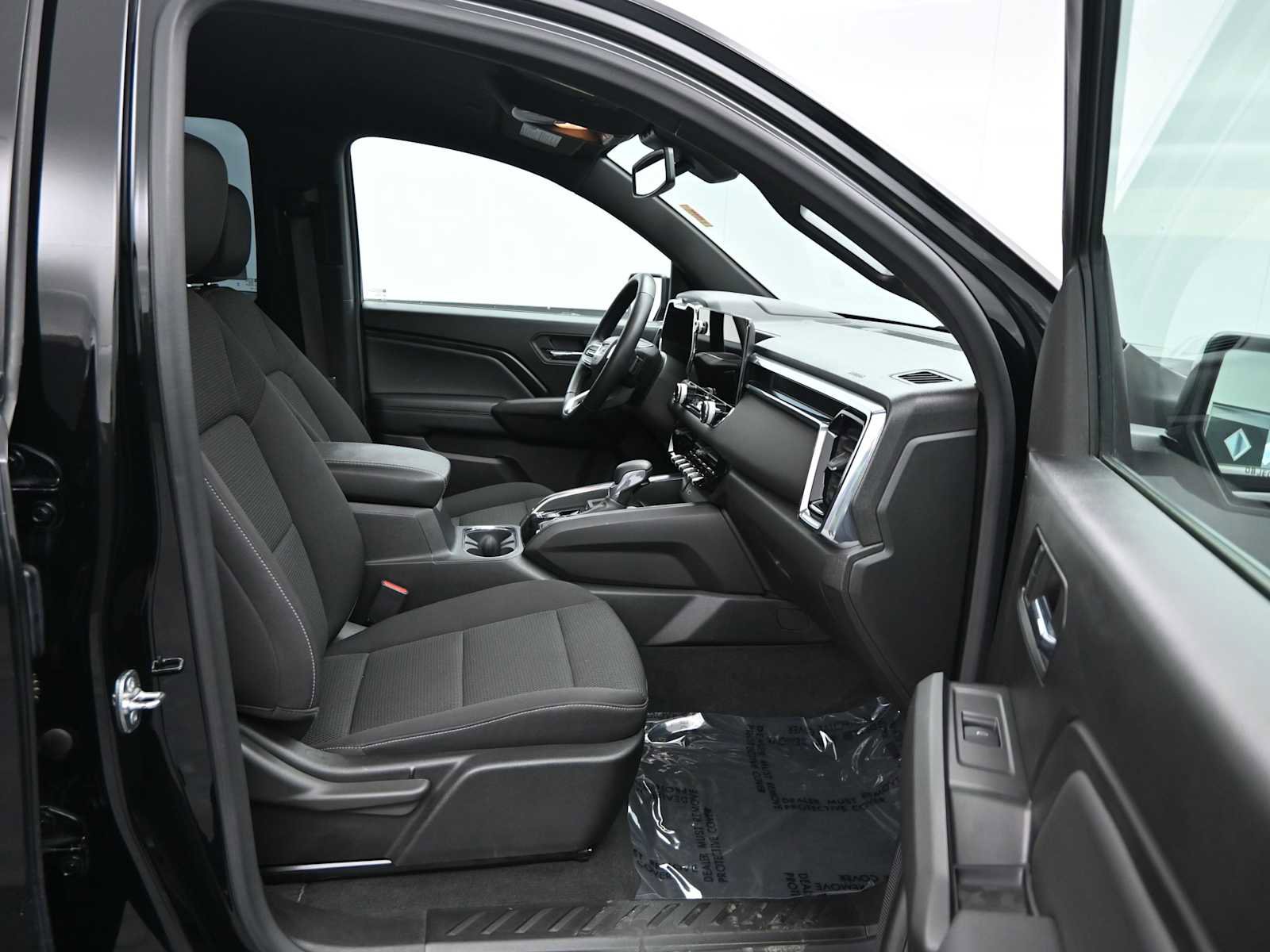 Used 2024 GMC Canyon Elevation w/ Convenience Package image 11