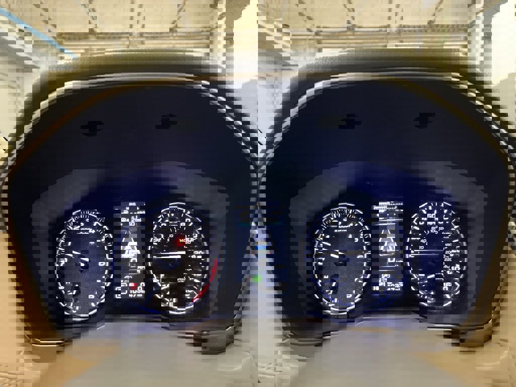 Used 2020 Subaru Legacy Limited w/ Popular Package #2 image 16