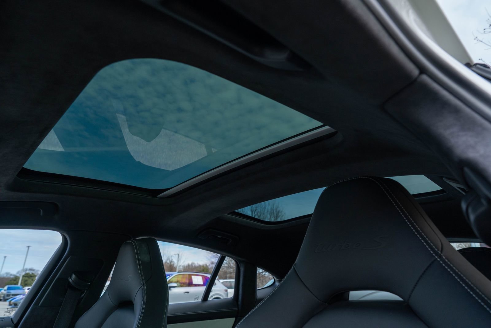 Certified 2021 Porsche Panamera Turbo S image 31