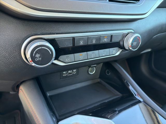 Used 2025 Nissan Altima 2.5 SR image 17