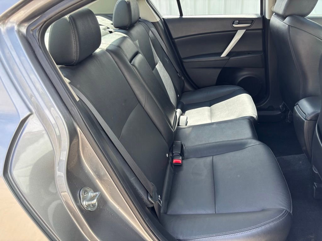 Used 2012 MAZDA MAZDA3 i Grand Touring image 33