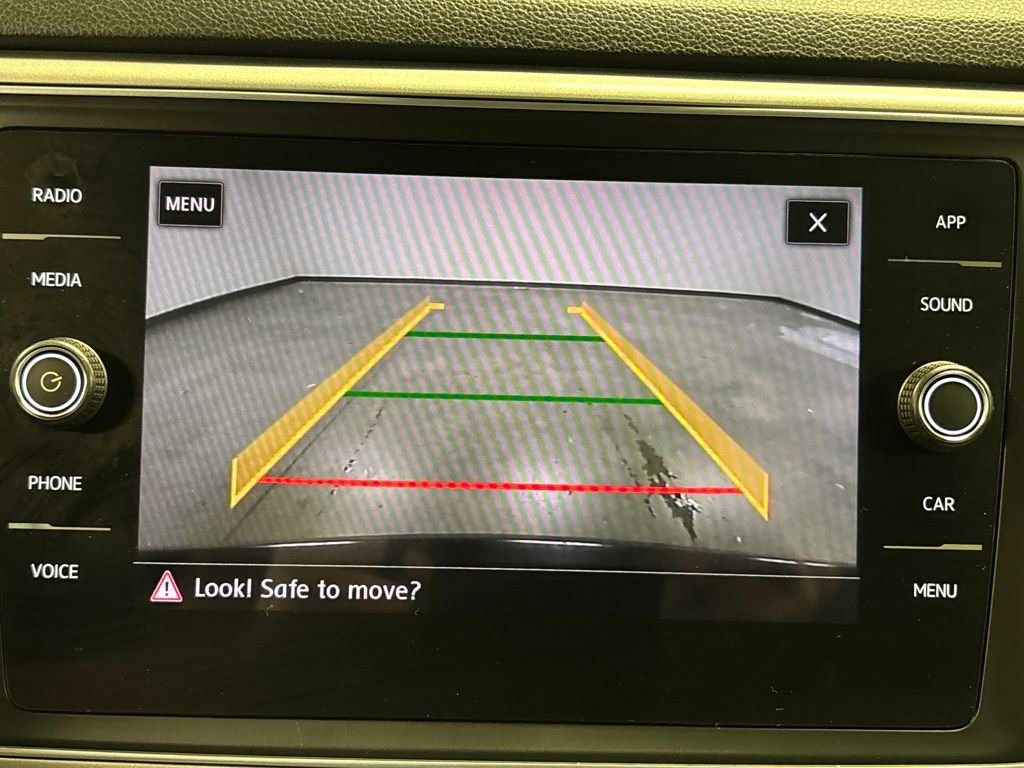 Used 2018 Volkswagen Atlas SE image 38