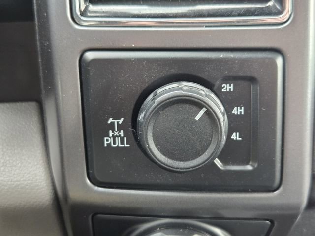 Certified 2019 Ford F150 XLT w/ Equipment Group 302A Luxury AWD/4WD image 28