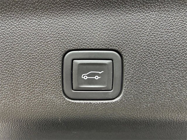 Used 2023 Chevrolet Tahoe Premier w/ Premium Package 2 image 31