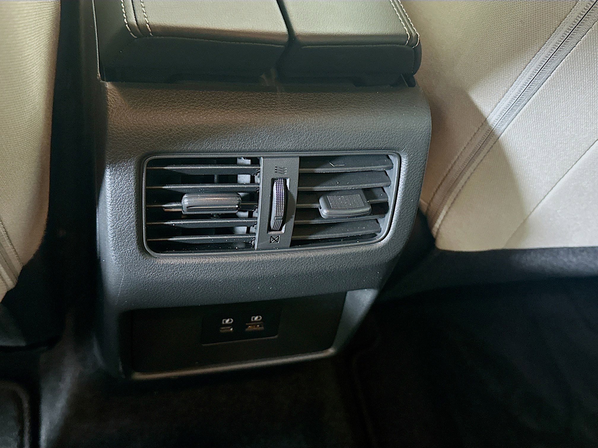 Used 2023 Nissan Rogue SV image 27