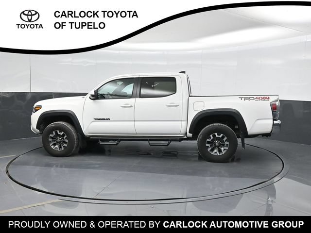 Used 2023 Toyota Tacoma TRD Off-Road AWD/4WD image 10