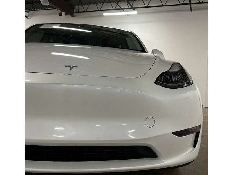 Used 2023 Tesla Model Y Performance image 5