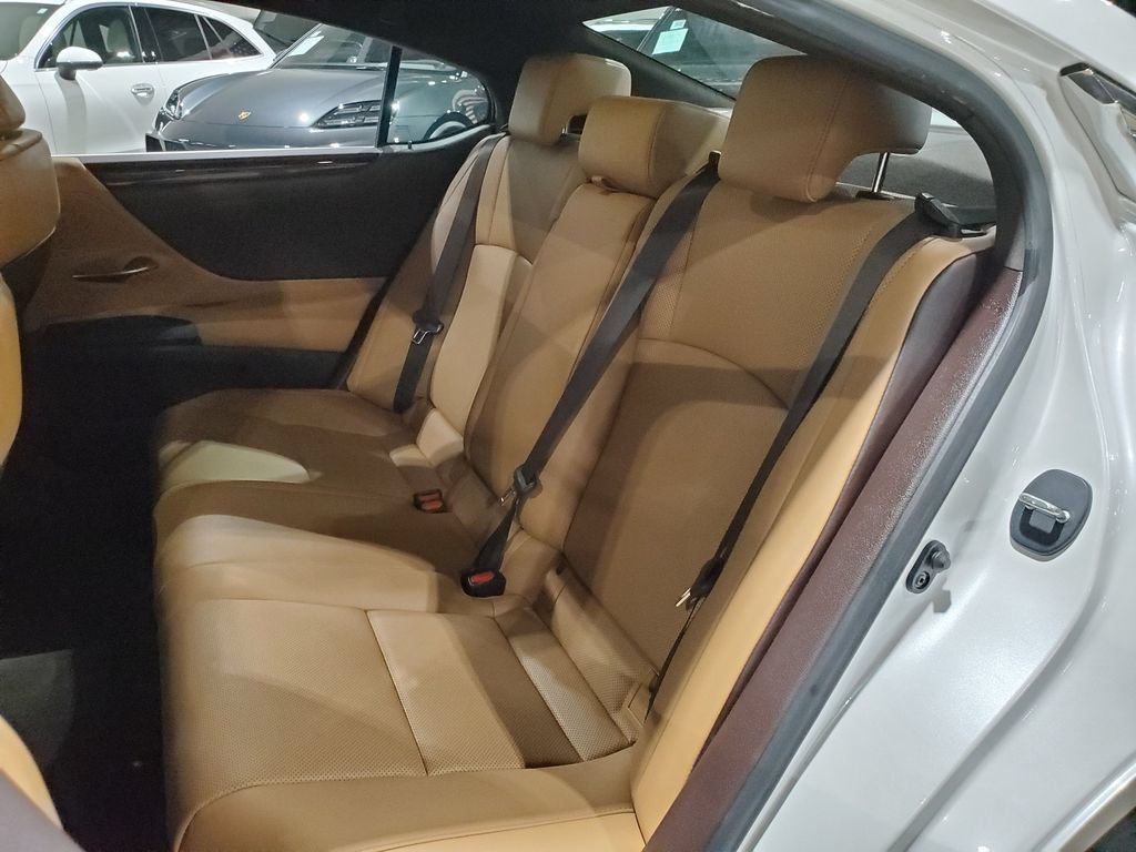 Used 2021 Lexus ES 300h w/ Premium Package FWD image 24