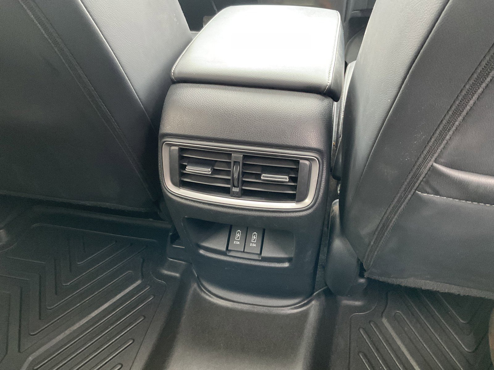 Used 2022 Honda CR-V Touring image 17