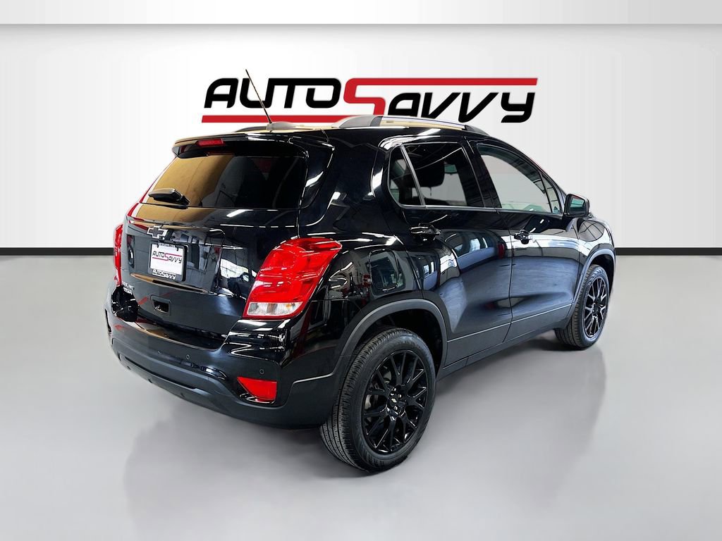 Used 2022 Chevrolet Trax LT w/ Premium Seat Package image 7