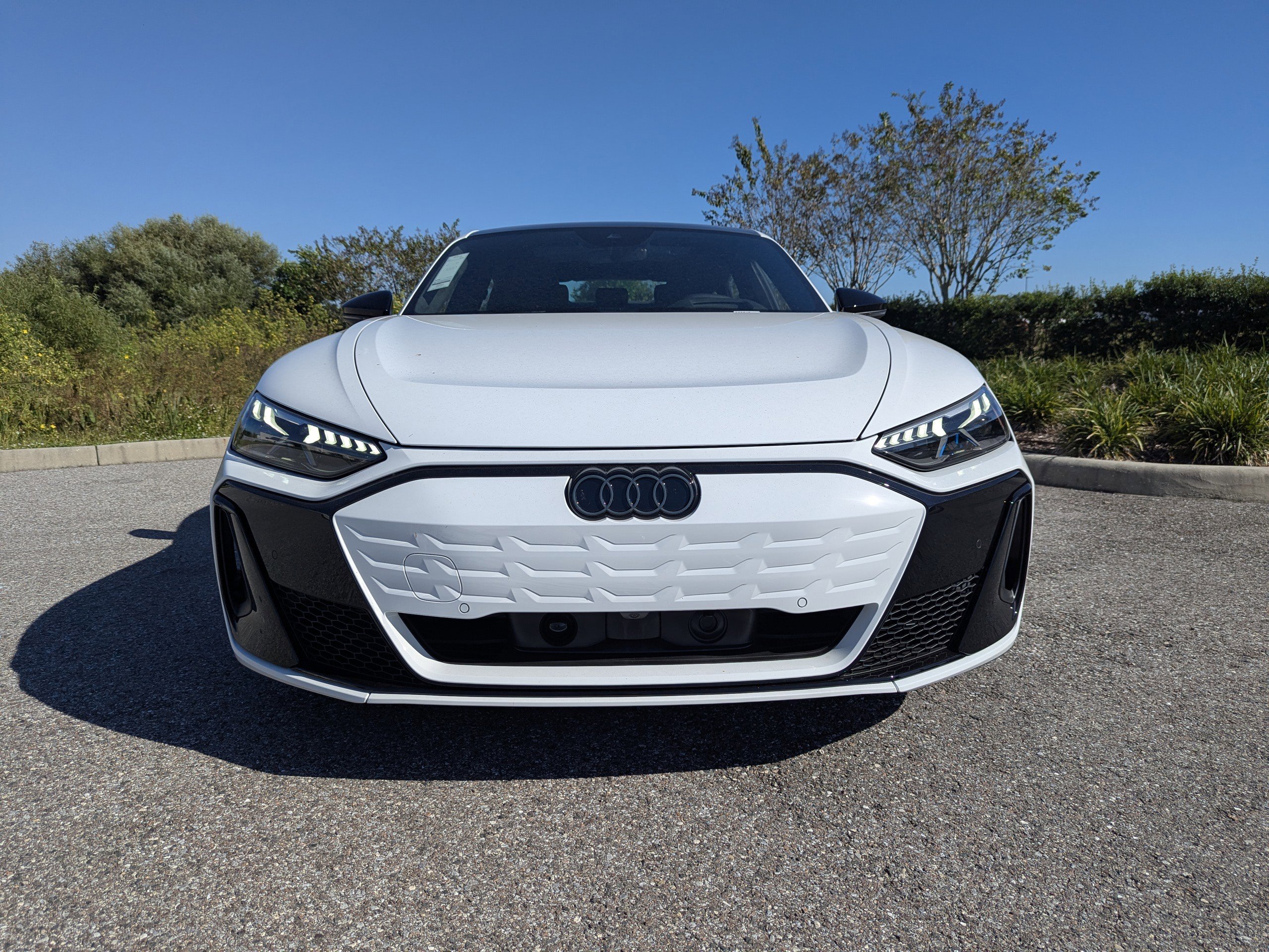 New 2026 Audi S e-tron GT Prestige image 2