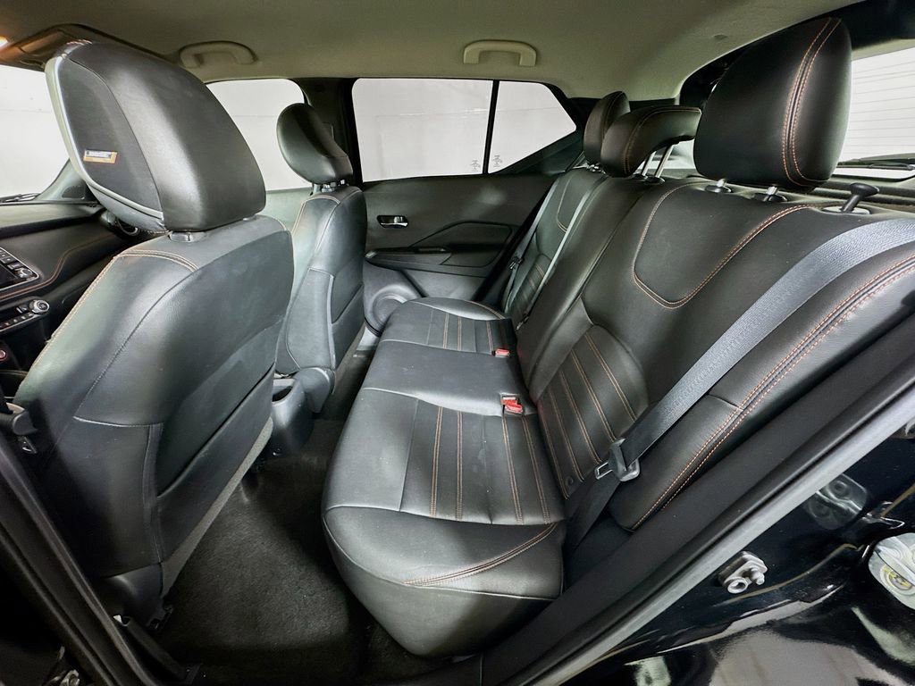 Used 2018 Nissan Kicks SR w/ Premium Package image 28