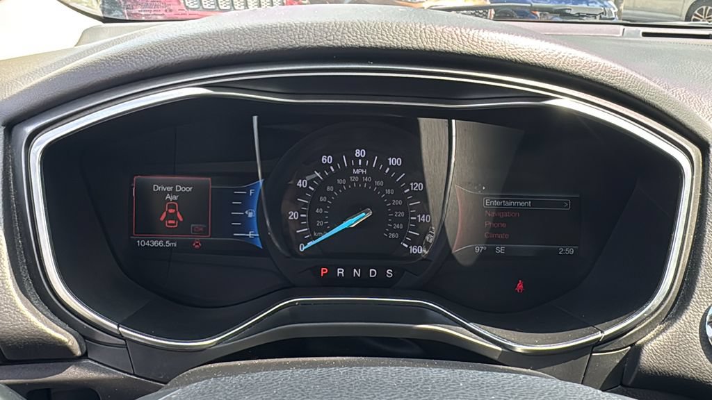 Used 2015 Ford Fusion Titanium AWD/4WD image 17