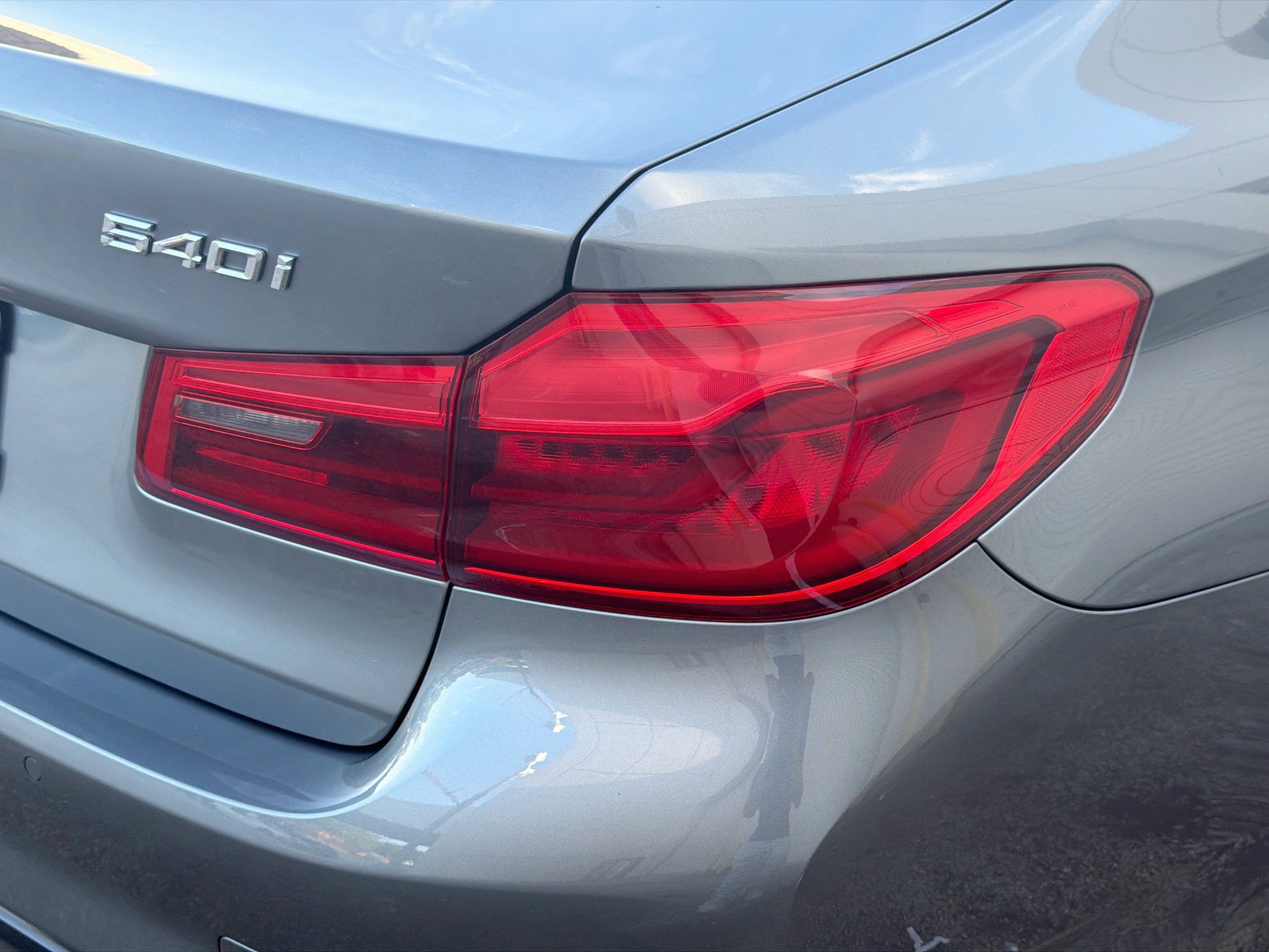Used 2019 BMW 540i w/ Convenience Package RWD image 28