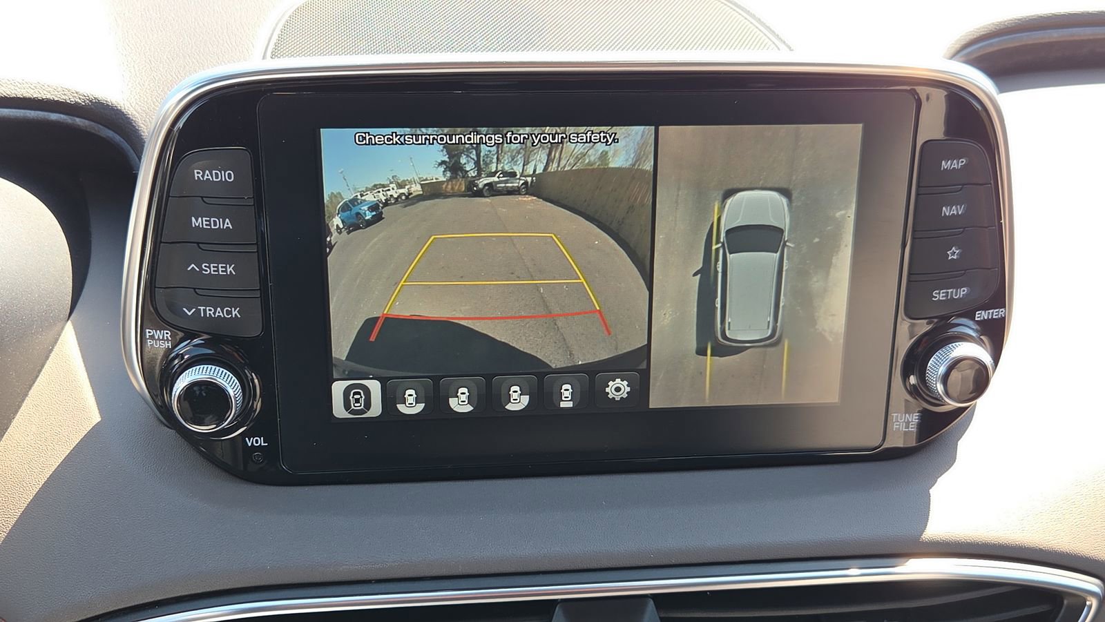 Used 2020 Hyundai Santa Fe Limited image 29