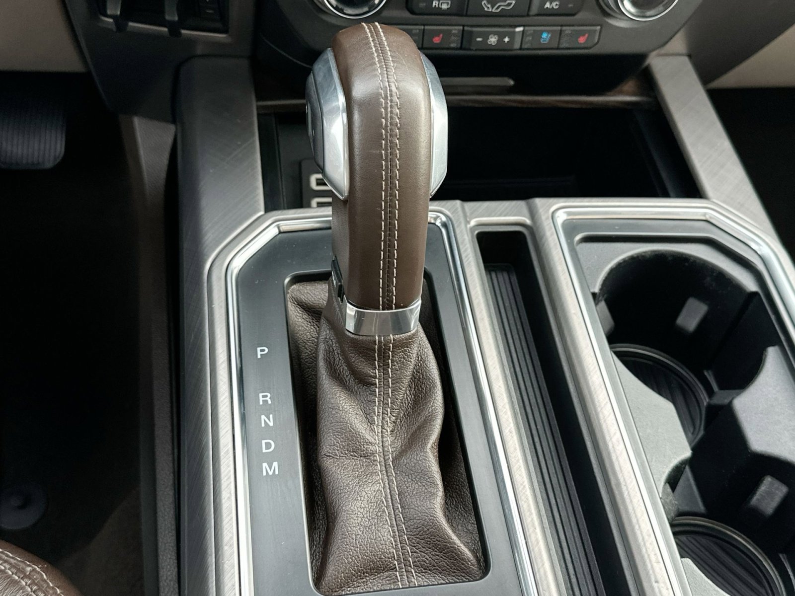 Used 2020 Ford F150 Limited w/ Trailer Tow Package image 33