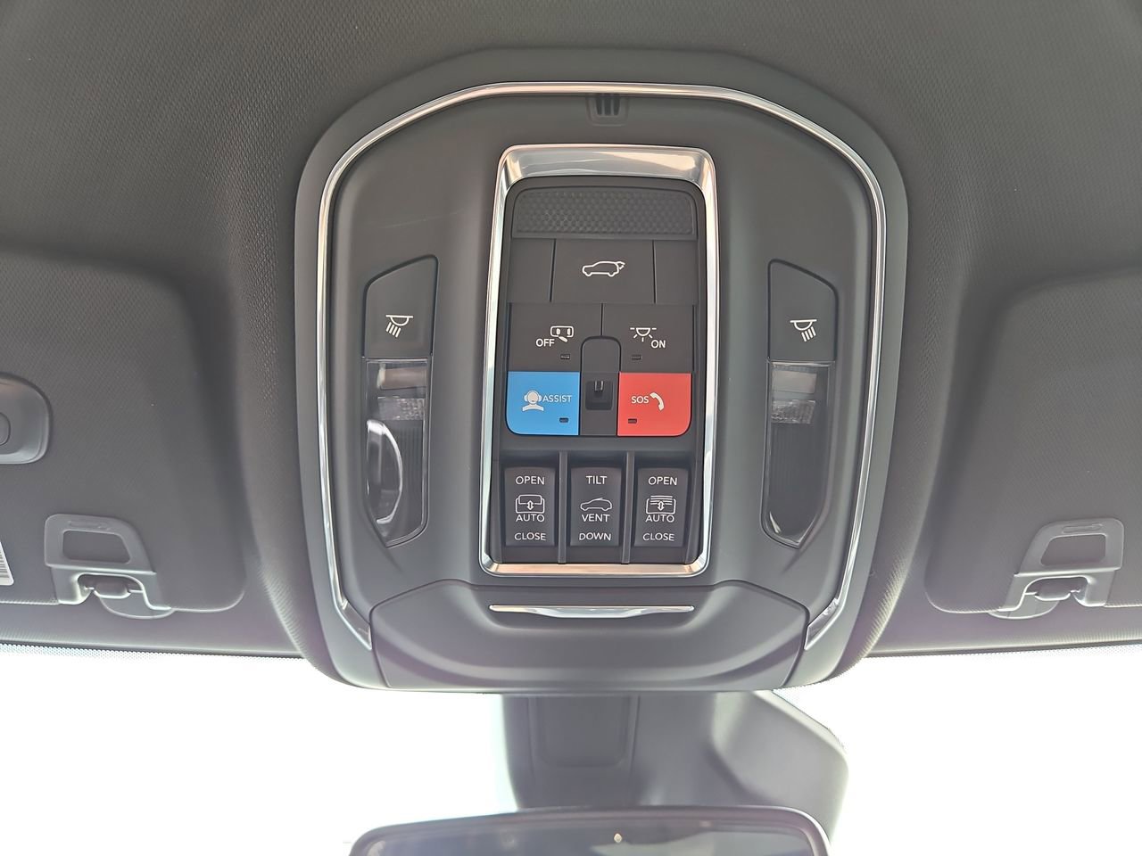 New 2024 Jeep Grand Cherokee Limited 4xe image 26