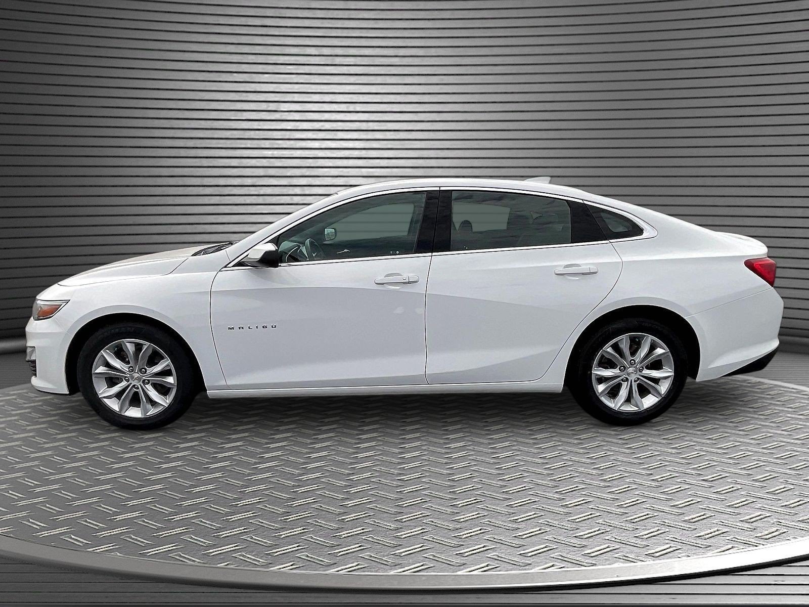 Used 2024 Chevrolet Malibu LT FWD image 4