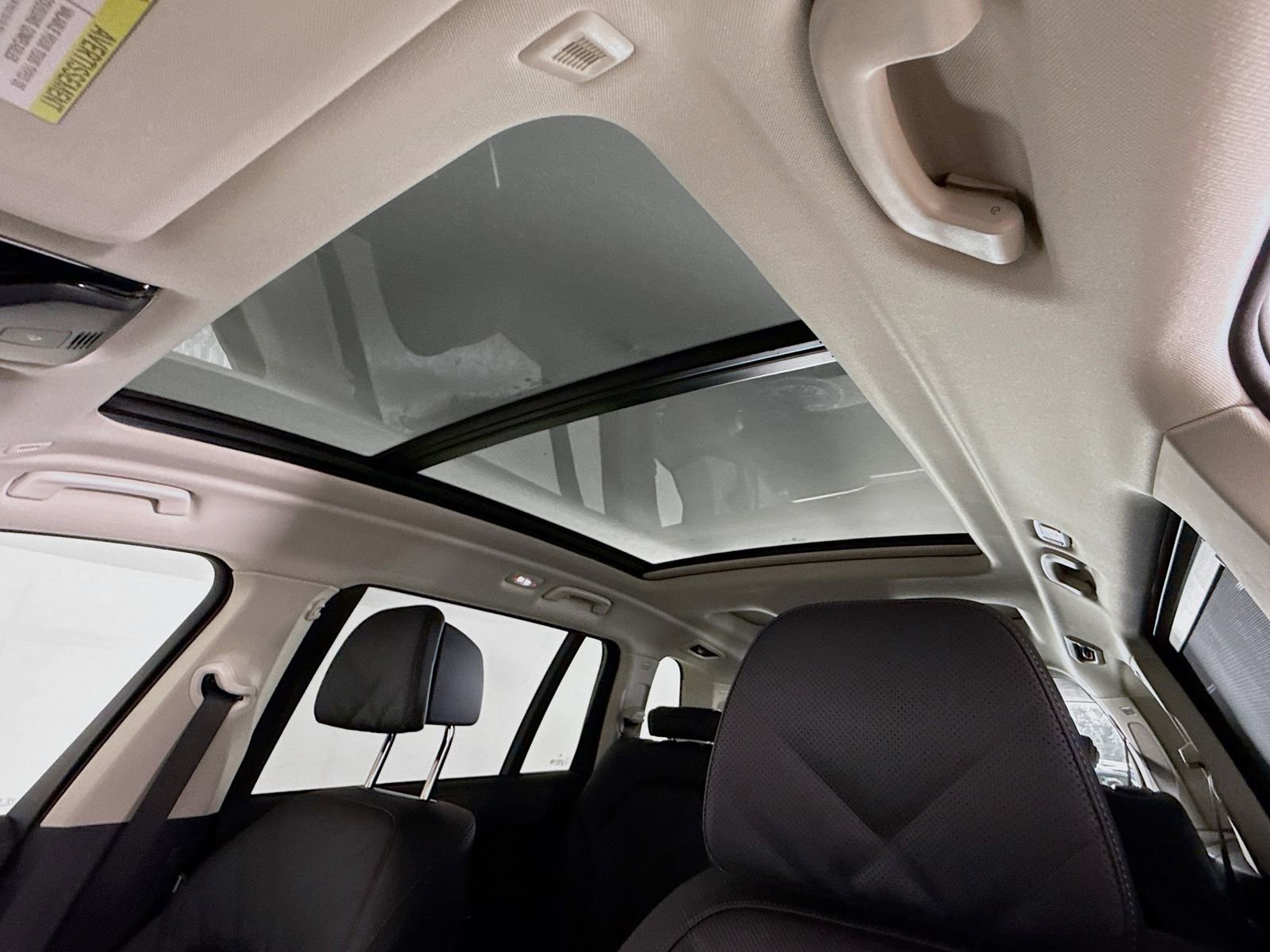 Used 2026 BMW X7 xDrive40i w/ Premium Package image 23