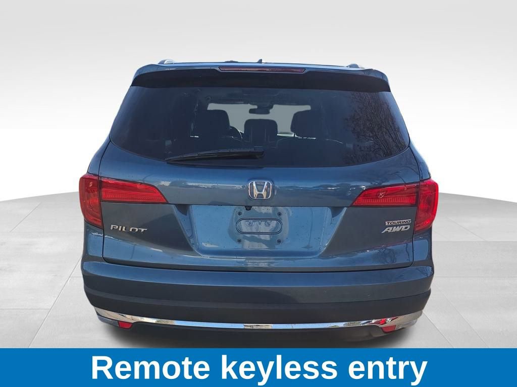 Used 2016 Honda Pilot Touring image 5