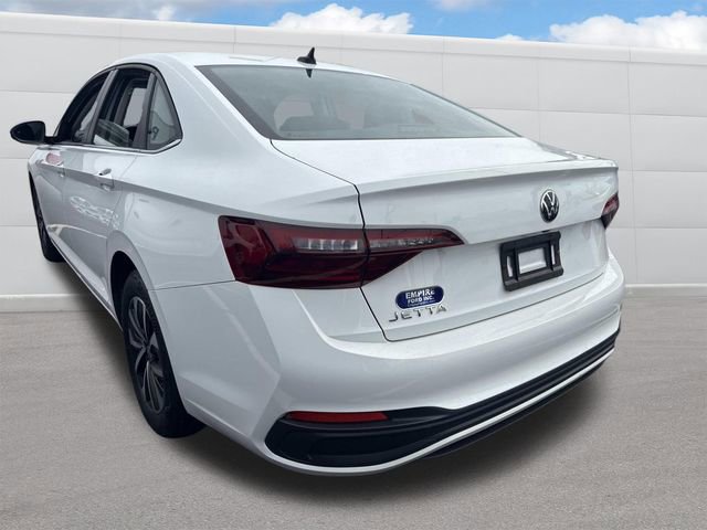 Used 2023 Volkswagen Jetta S image 3