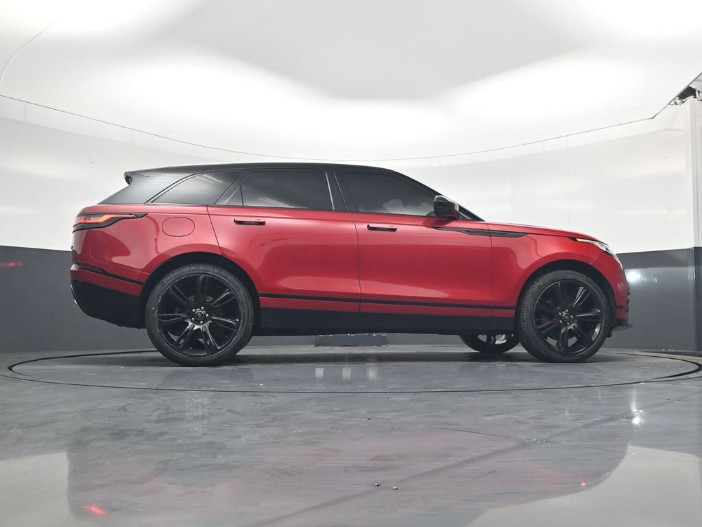 Used 2023 Land Rover Range Rover Velar R-Dynamic S image 24