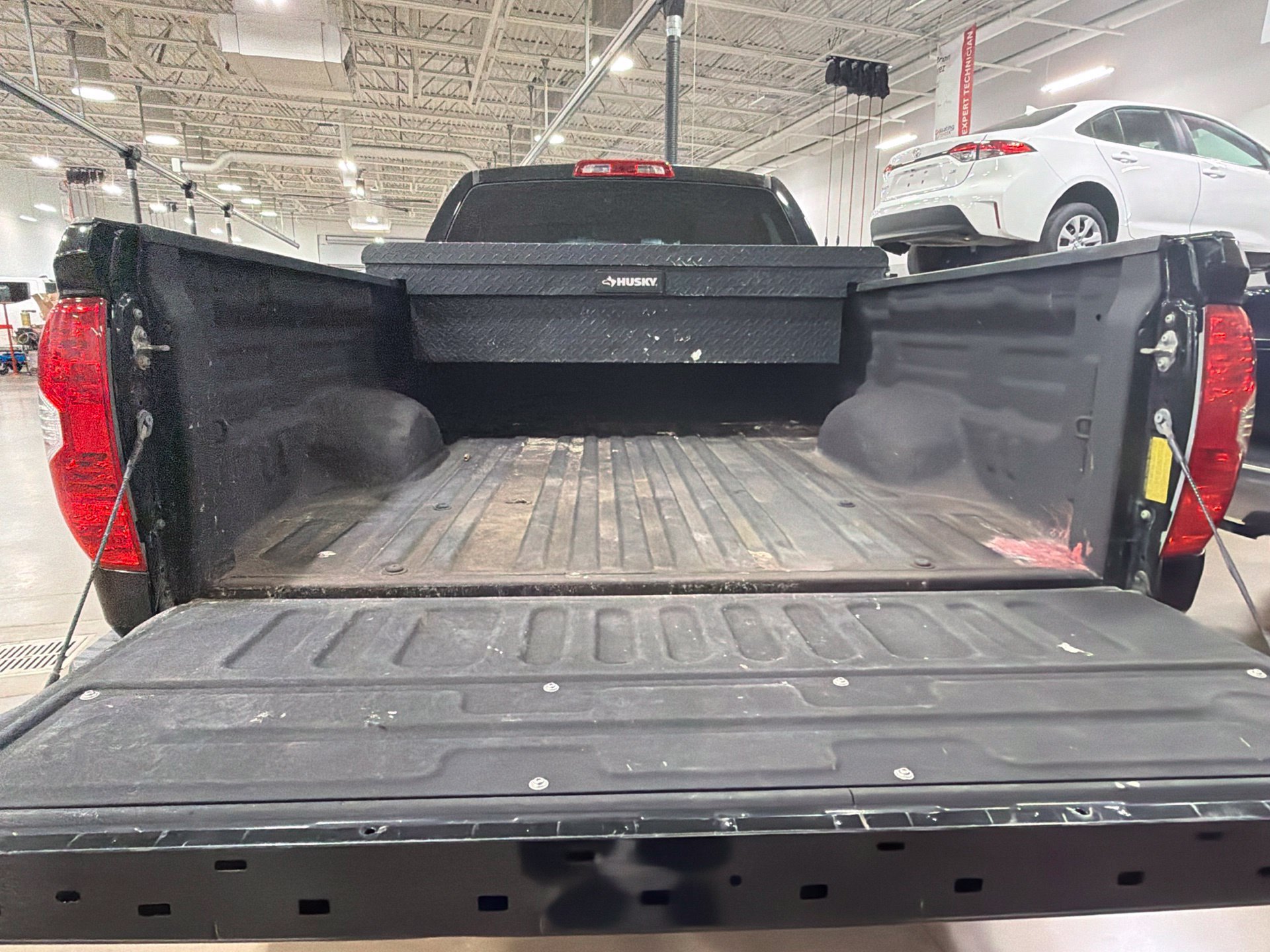 Used 2019 Toyota Tundra SR RWD image 5