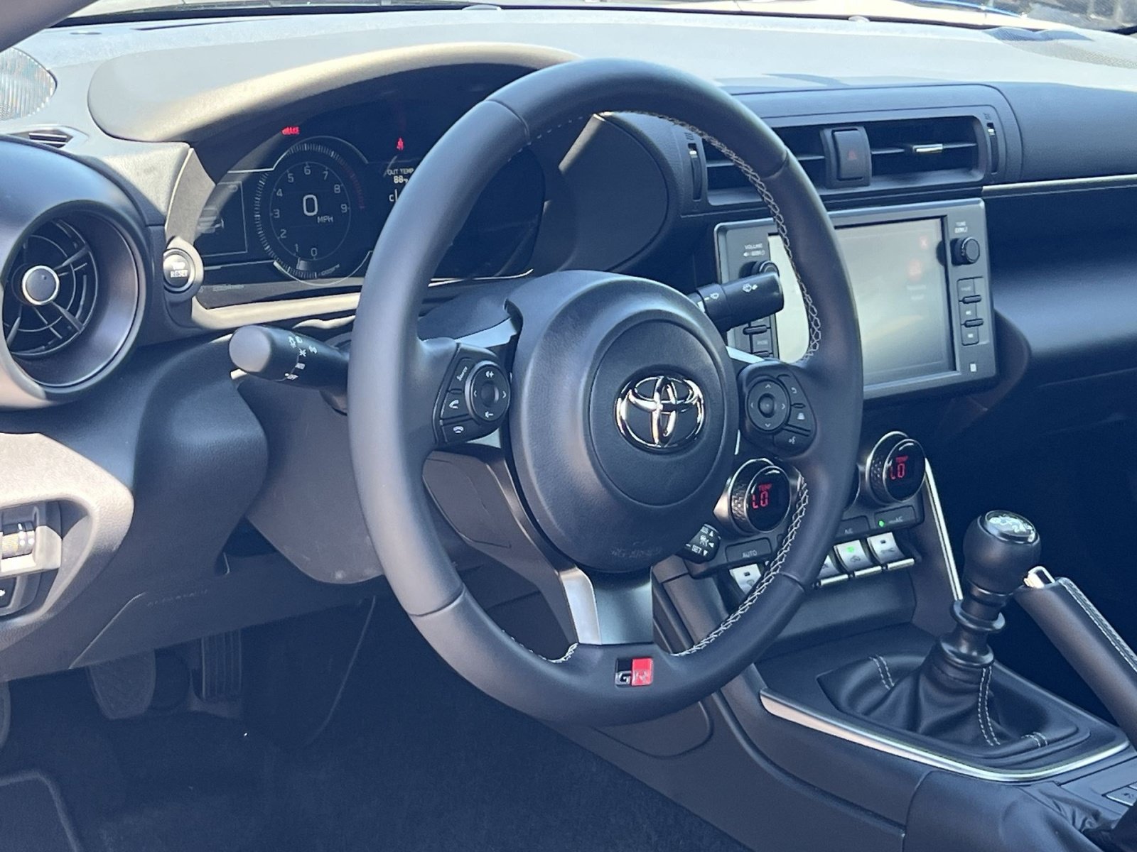 New 2026 Toyota GR86 RWD image 11