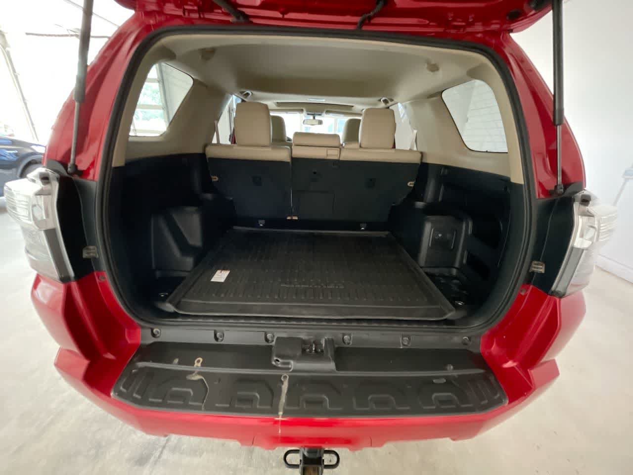 Used 2019 Toyota 4Runner SR5 Premium AWD/4WD image 24