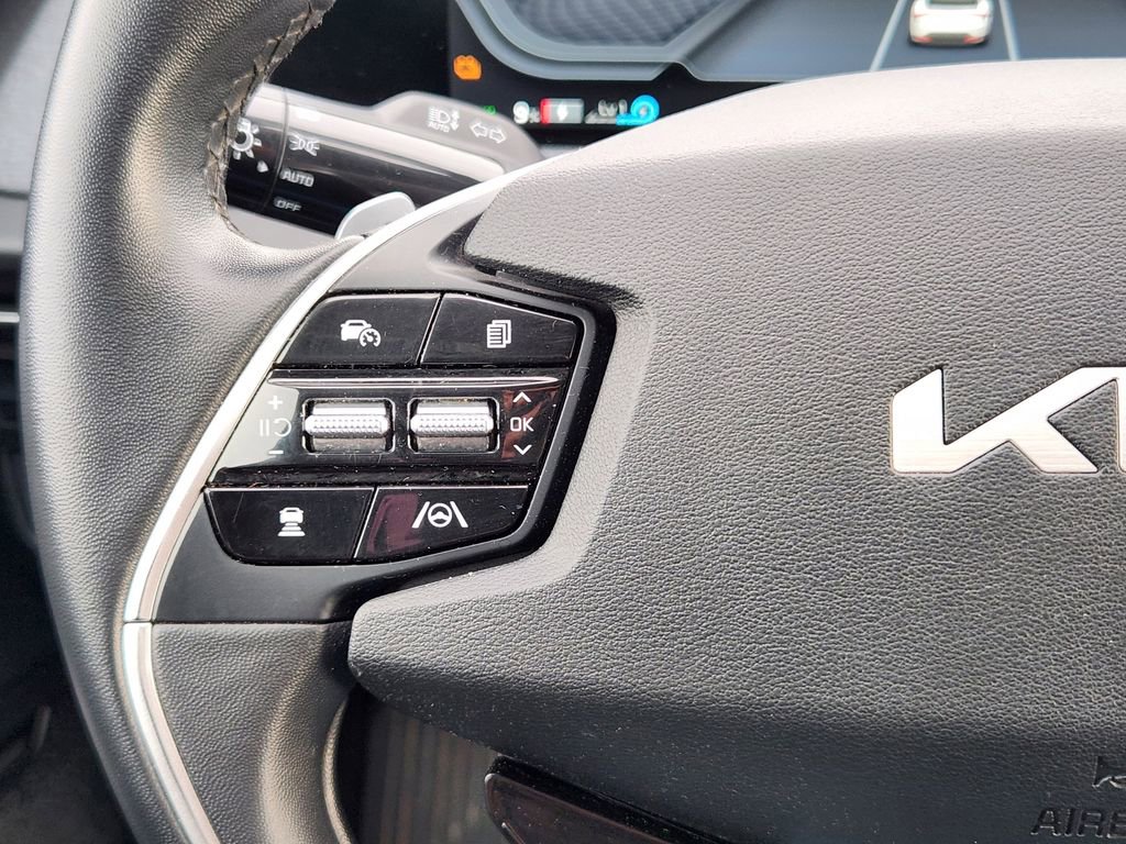 Used 2022 Kia EV6 Wind image 19