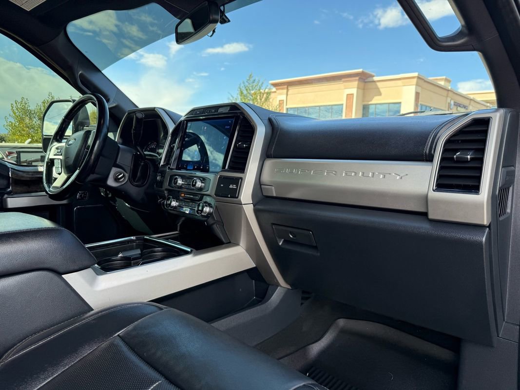 Used 2022 Ford F350 Lariat w/ FX4 Off-Road Package image 30