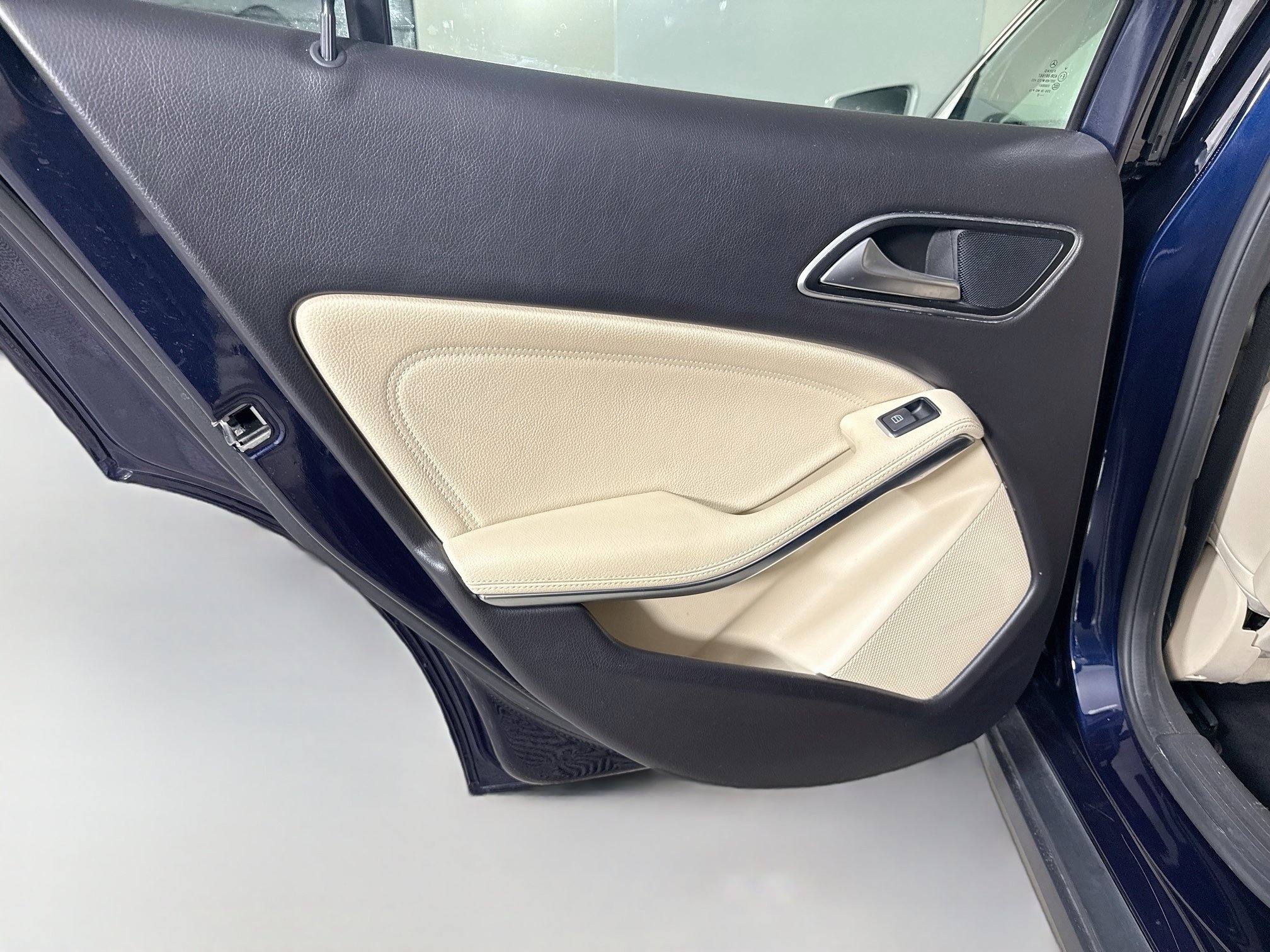 Used 2019 Mercedes-Benz GLA 250 w/ Convenience Package image 26