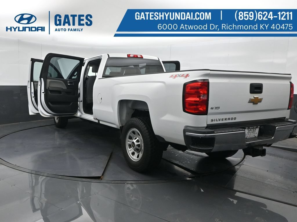 Used 2017 Chevrolet Silverado 3500 W/T AWD/4WD image 54
