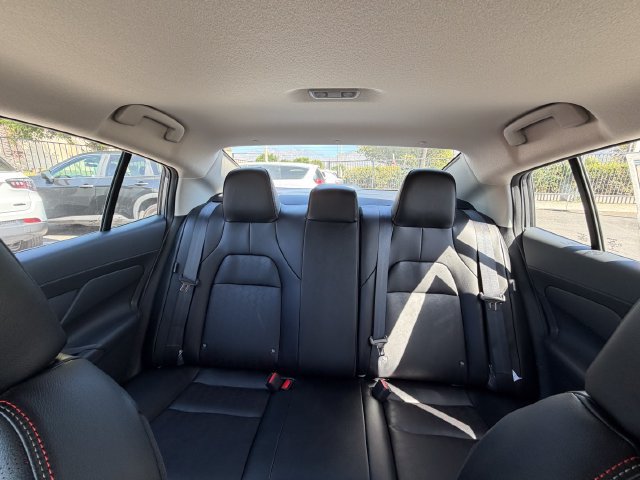 New 2027 Nissan Sentra SR w/ SR Premium Package FWD image 32