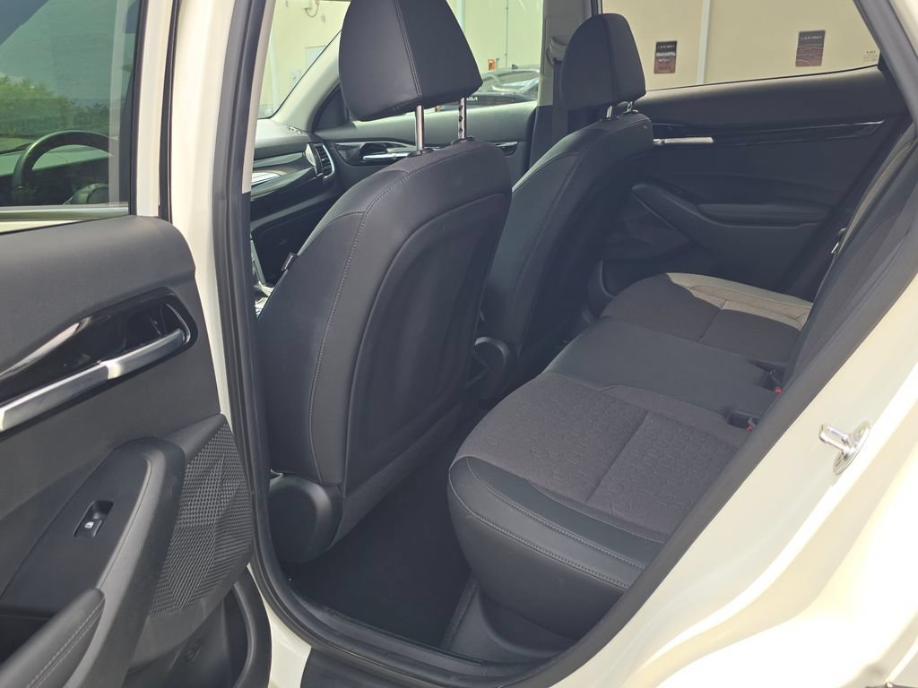 Used 2024 Kia Seltos S FWD image 10