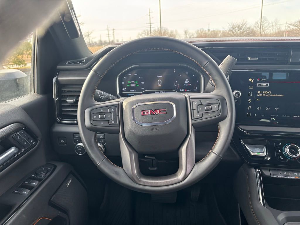 Used 2025 GMC Sierra 2500 AT4 w/ Technology Package image 27