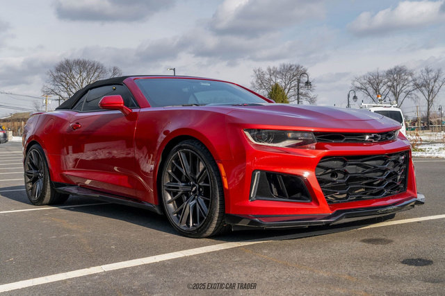 Used 2019 Chevrolet Camaro ZL1 image 20
