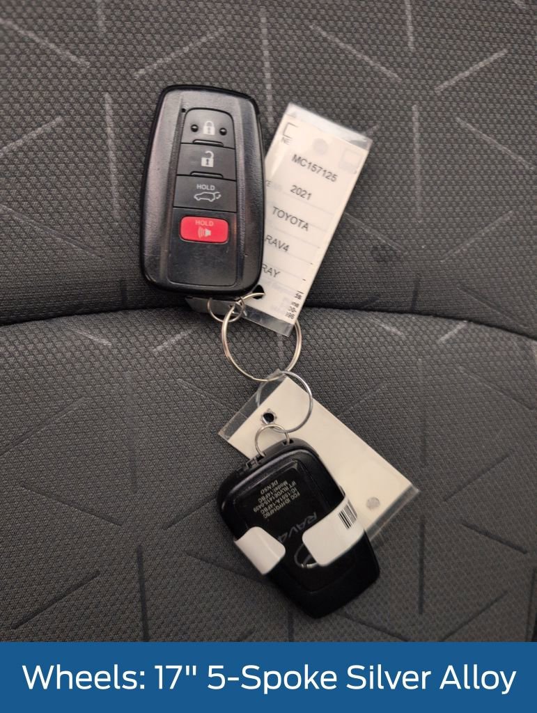 Used 2021 Toyota RAV4 XLE image 46